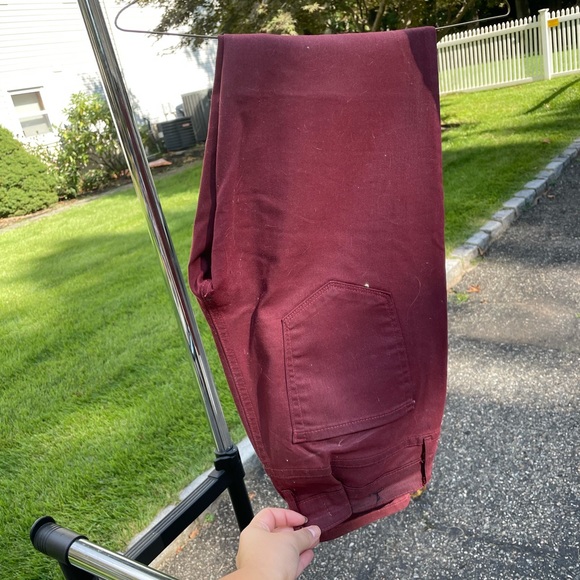 Red pants - Picture 8 of 8